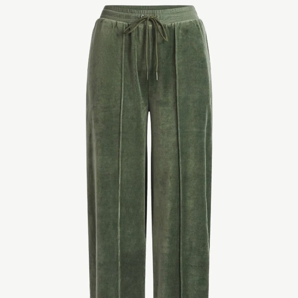 Scoop Women’s Velour Wide Leg Pants